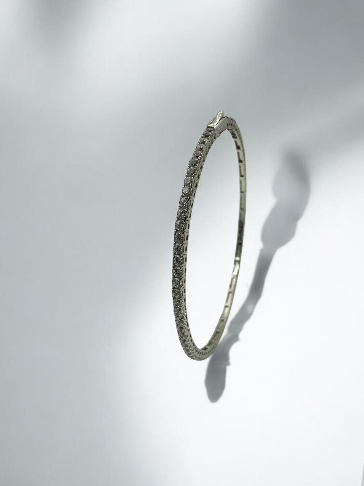 2.3mm 3.5ct Mozanit pırlanta kelepçe