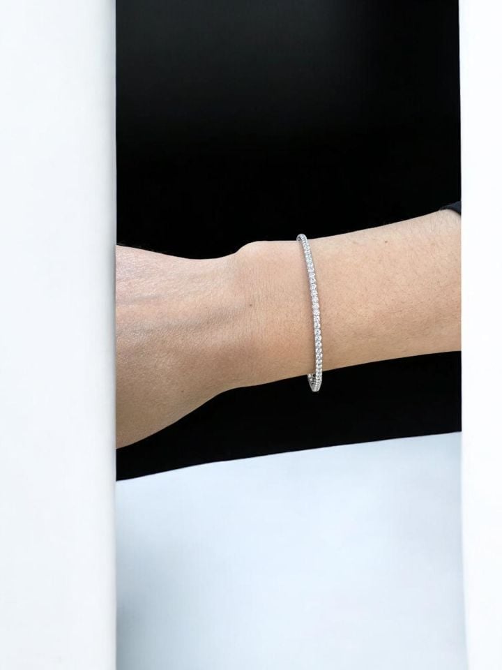 2.3mm 3.5ct Mozanit pırlanta kelepçe