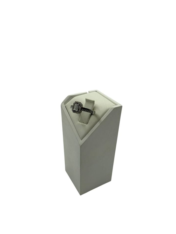 0.50ct Baget kesim Mozanit pırlanta yüzük